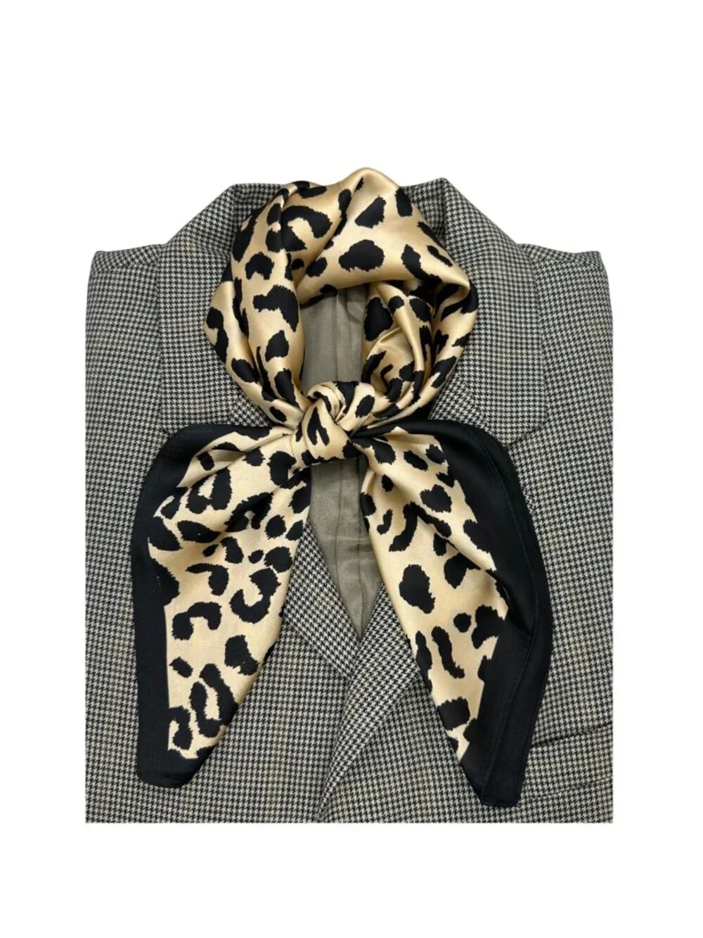 ✨Elegant Bandana Square Scarf Silky Satin Cheetah Print Leopard Head Neck New
